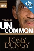 The New York Times bestseller is now in softcover with a bonus chapter on how the ¿Dare to Be Uncommon¿ movement is reaching schools, teams, and families across the country and an update on Tony¿s life since retiring as head coach of the Indianapolis Colts. What does it take to live a life of significance? When Indianapolis Colts coach Tony Dungy took home the 